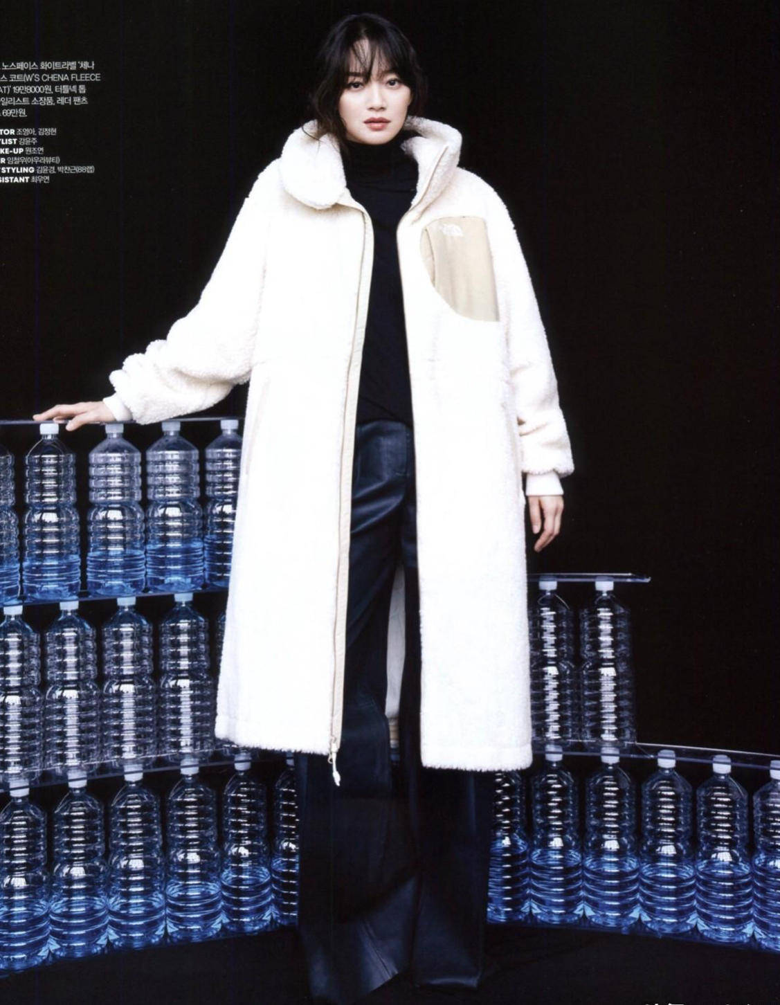 裙子|女人上了年纪穿羽绒服别总配裙子,学日本杂志这样穿,惊艳了时光