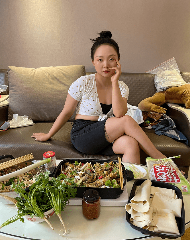 身材|辣目洋子真是改变了大众的审美，就算胖出赘肉，也美得很自信