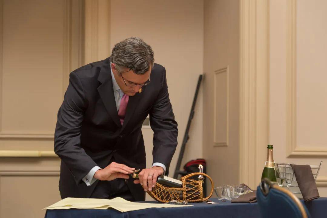 被称为|关于醒酒，你想知道的都在这里了！