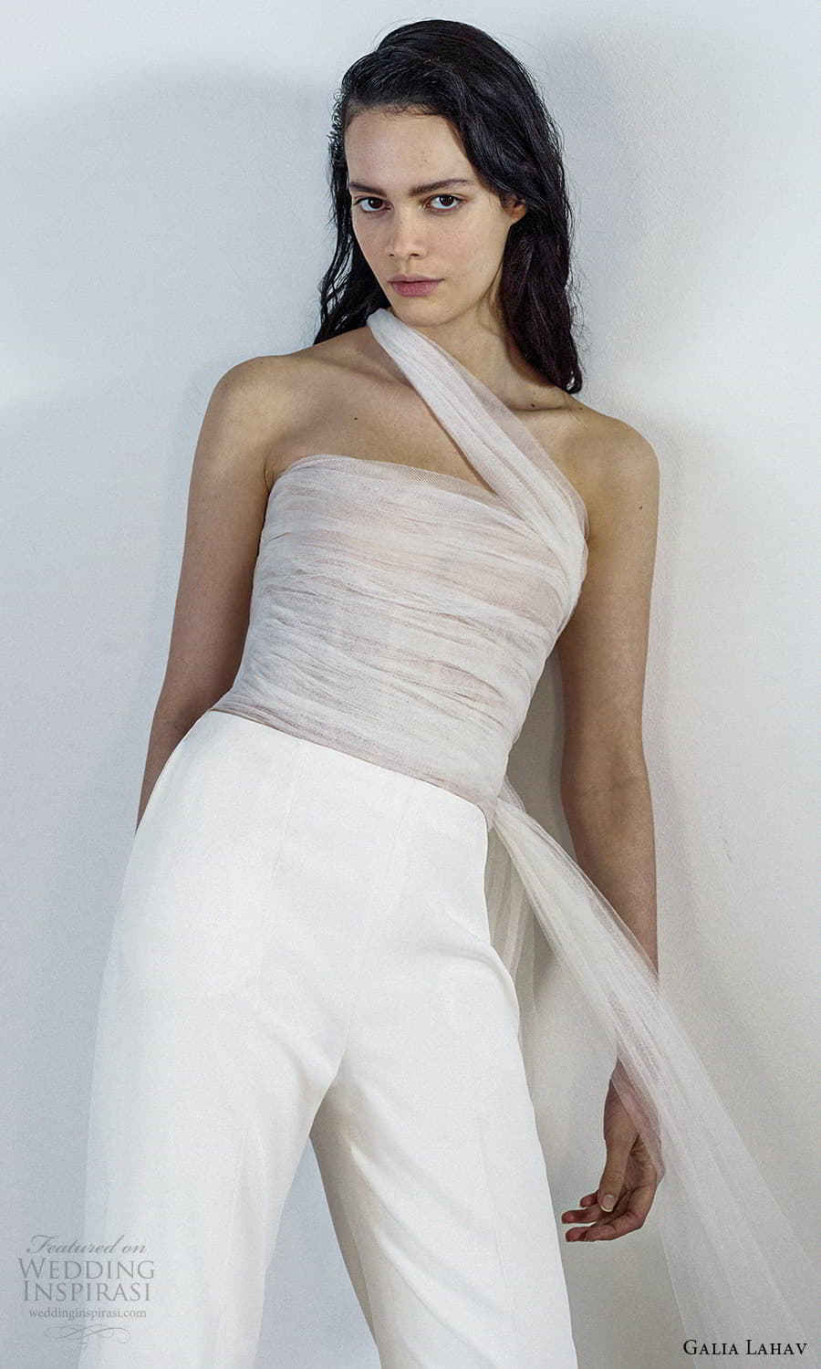 丝绸|Galia Lahav Pret-A-Porter 2022 ＂Lumière＂ 婚纱系列 清爽的现代新娘嫁衣