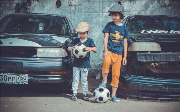 事情|二胎随“母姓”成新时尚，但不出10年弊端会显露出来，真的吗？