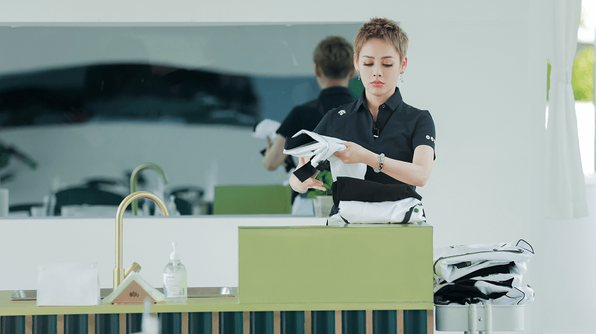 中性|《中餐厅》首期预告照很有看点，宁静穿着中性装，仍然很美