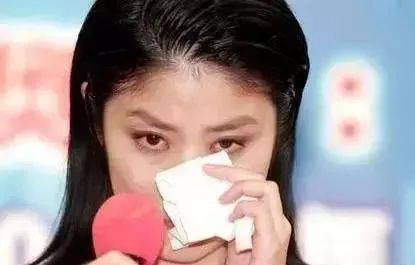 陈慧琳 小亲亲_陈慧琳出道20多年零绯闻 香港乐坛最后一位天后 狗仔队拍不到的艺人