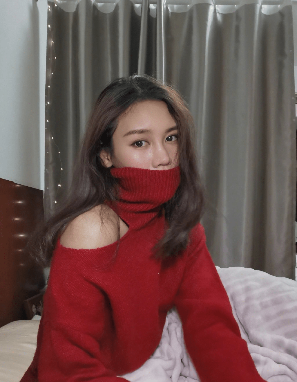 金银牌|朱雪莹刘灵玲霸气包揽金银牌，穿金凤旗袍闪耀全场，东方美惹瞩目