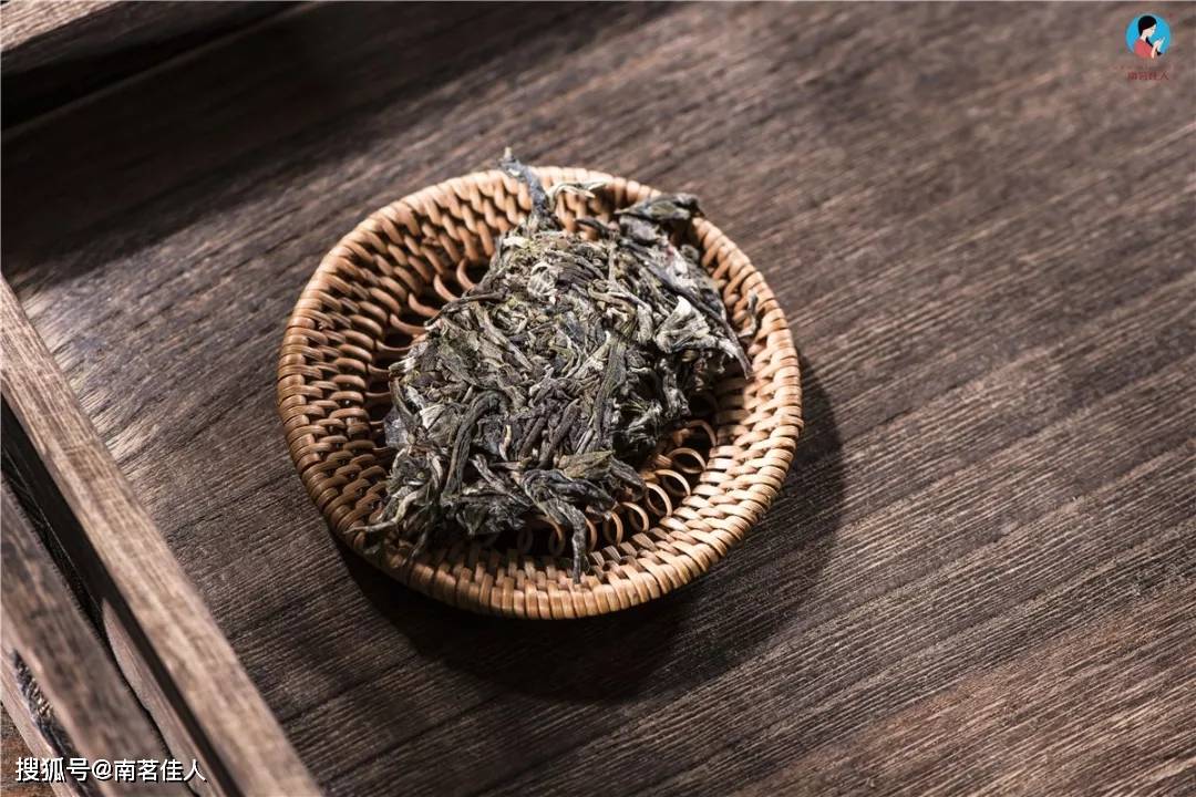 国家|茶渍隔夜后变绿？你的茶可能有添加剂！