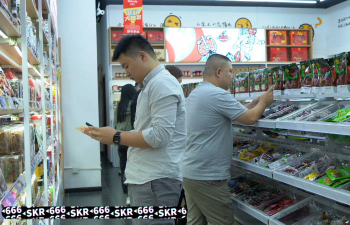 店址|为什么怡佳仁零食店门店那么重视选址？