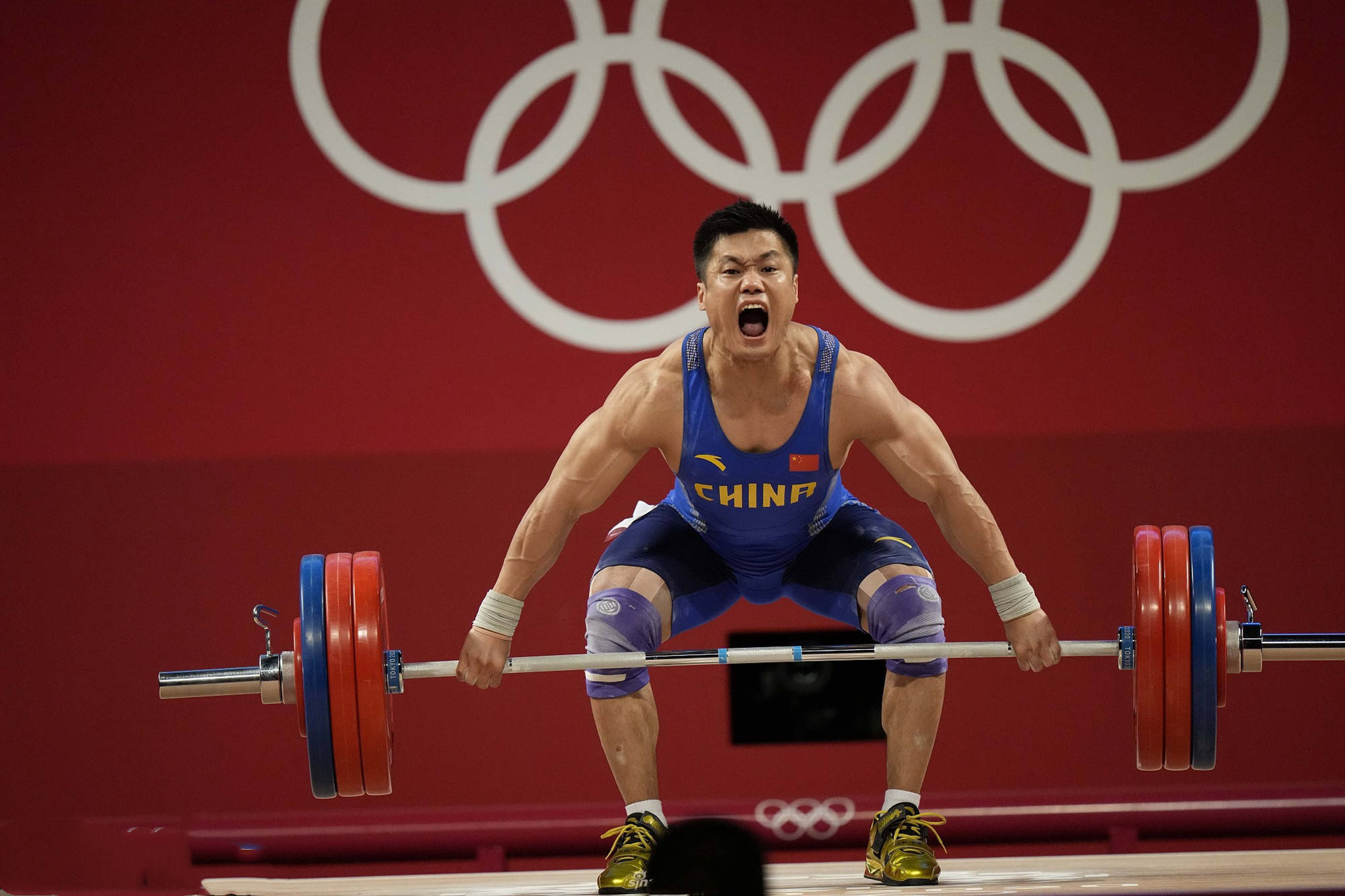 37岁不老战神9年后再夺金,霸气怒吼一扫郁闷_吕小军