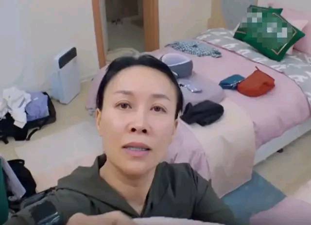 对比|《浪姐2》8位女星卸妆前后对比：周笔畅判若两人，董洁发量稀疏