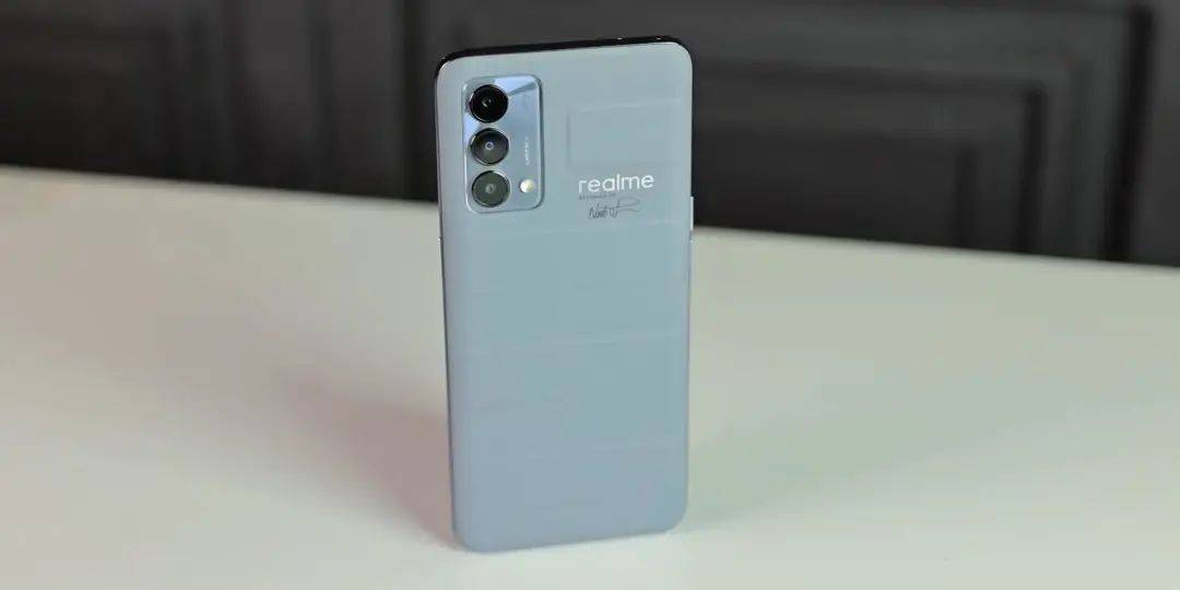 原创终于等到了realme真我gt大师系列最完美的骁龙870新机