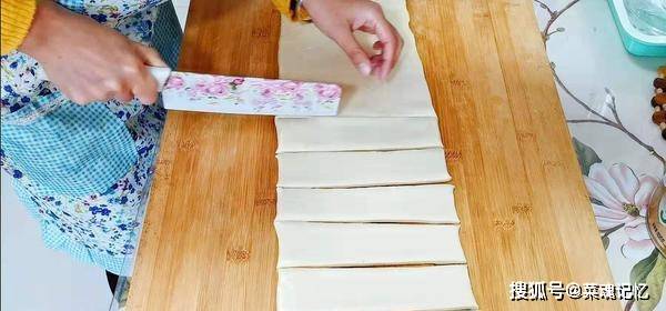 长条|我家吃油条从来不买,早起一会,15分钟搞定一锅,网友:求蹭饭