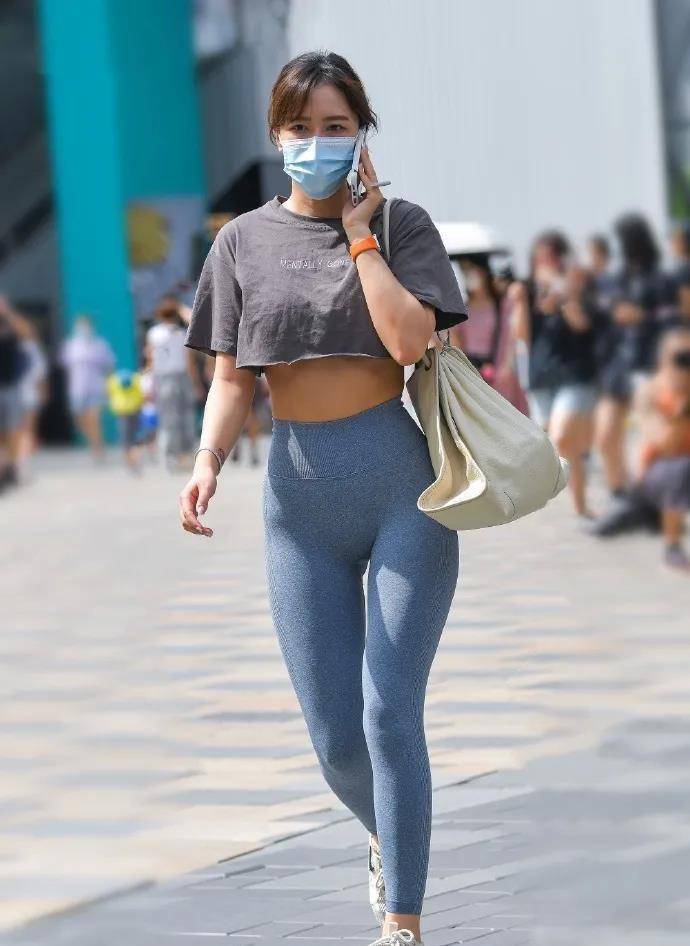 鱼尾|鱼尾的半身裙，可以凸显出纤细的腰部，美丽动人