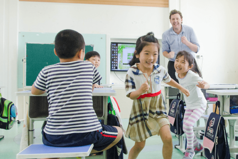 招聘|私立幼儿园问题频出，关停呼声高涨，学前教育能纳入义务教育吗