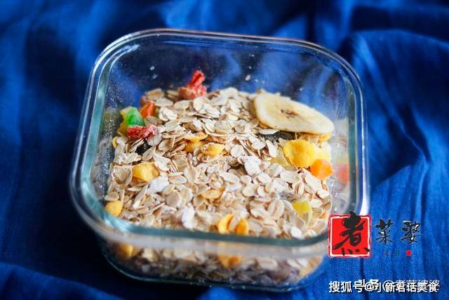 烤箱|营养早餐这么做，无油无糖忒简单，刚一出炉就被儿子吃光光，真香