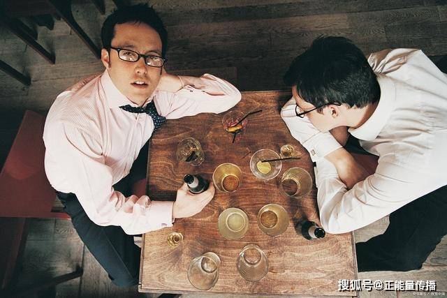 严重|肝脏受损，身体先知？若有这几“反应”，或是“肝癌”悄悄上门来