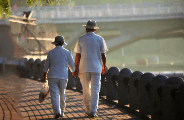 受体|肝癌患者用仑伐替尼还是阿帕替尼好？