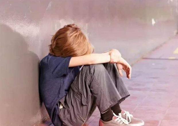 大儿子|大儿子现在不接受母亲肚里的男胎，当看到刚出生的弟弟会心软吗？