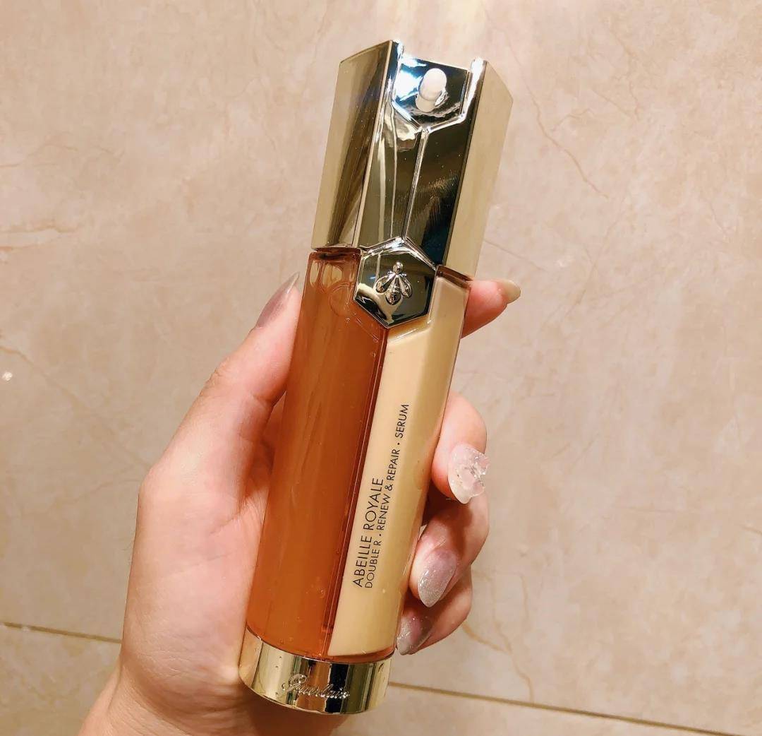娇兰|用完小棕瓶后，能入眼的没几个！娇韵诗算一个，娇兰有钱就用