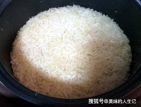 包子|最近，孩子馋吃的早餐，比包子香比油条健康，入口香糯超过瘾