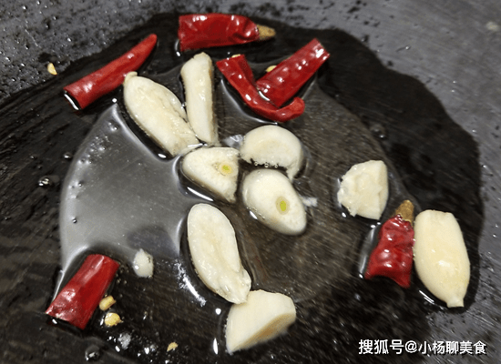 6a5cb4ebc4634be2abf724260e06d074.png