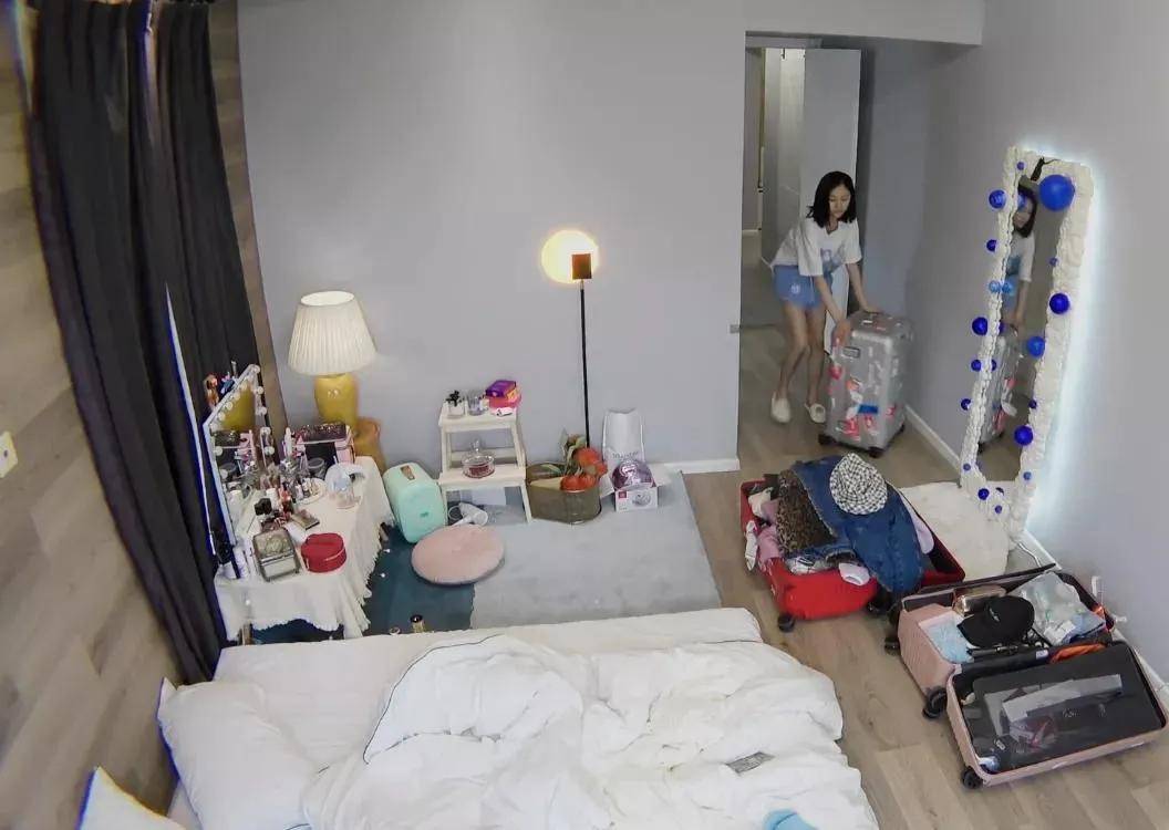 中岛|看到张柏芝卧室时我惊呆了：仿佛看到了我自己