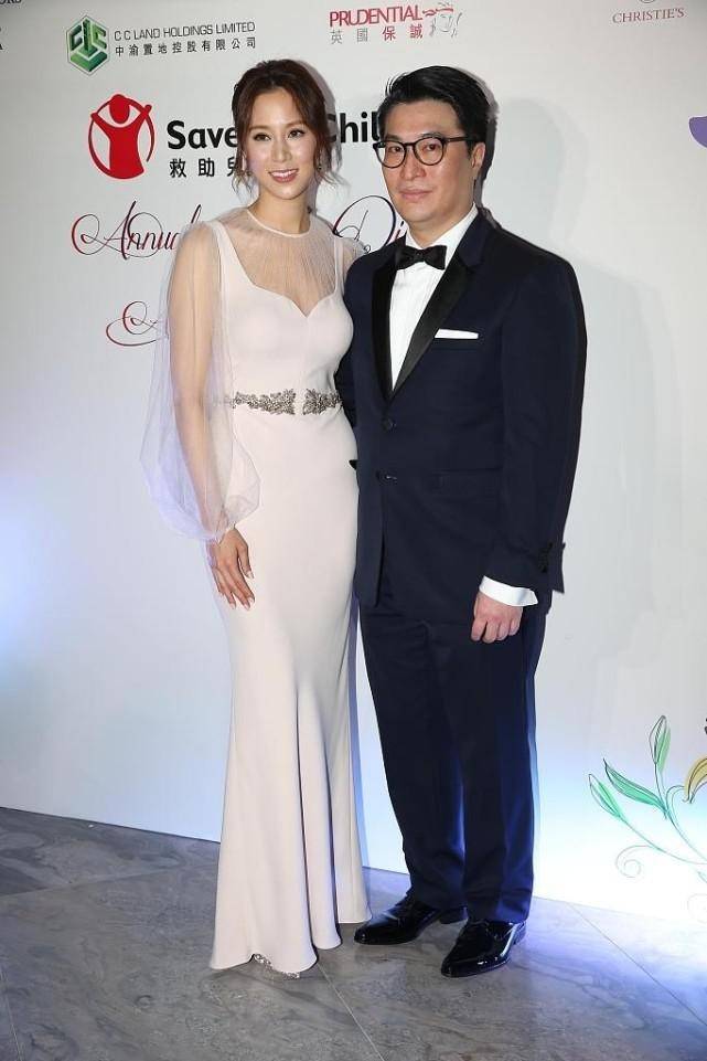 身材|李家诚眼光高级，老婆身材匀称饱满，没有赘肉穿白色曲线感尽显