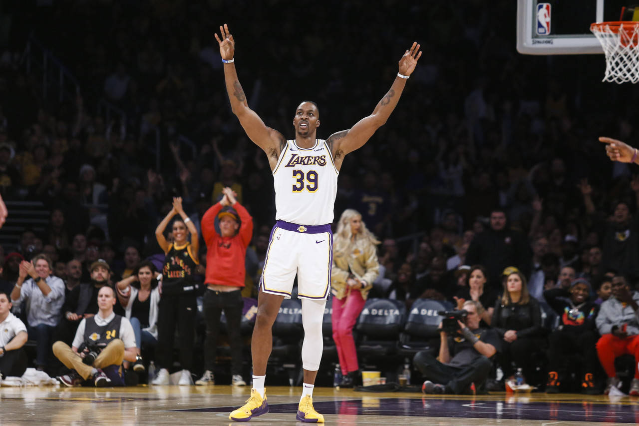 原创湖人连签三人阿里扎重回洛杉矶神射手正式加盟霍华德回归