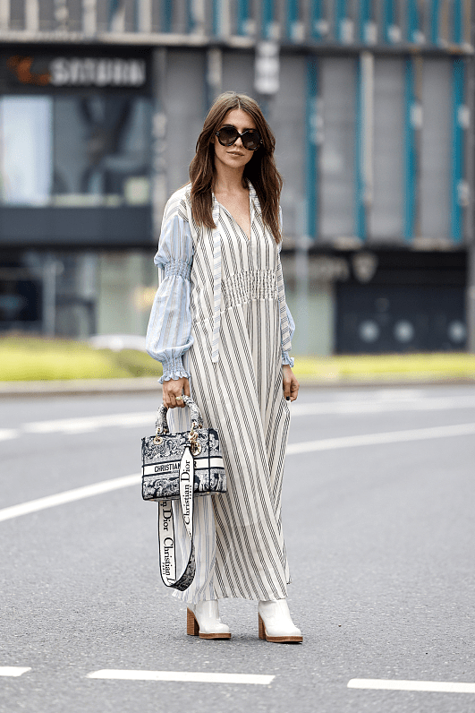 &quot|夏季的服装加上＂条纹＂才更好看，不仅显嫩清爽，驾驭起来也不难