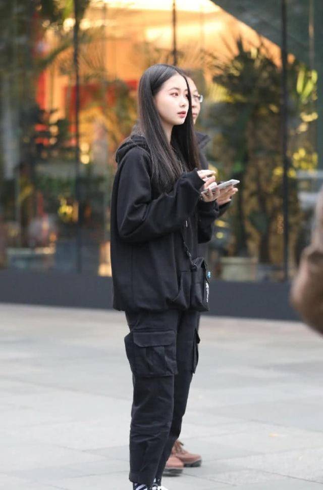 好身材|休闲大气衬托出你的好身材，清新自然很显气质活力，搭配潮流又好看