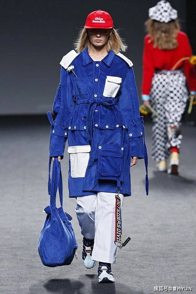 品牌|这年头，连狗都要做个时尚圈的「局外人」