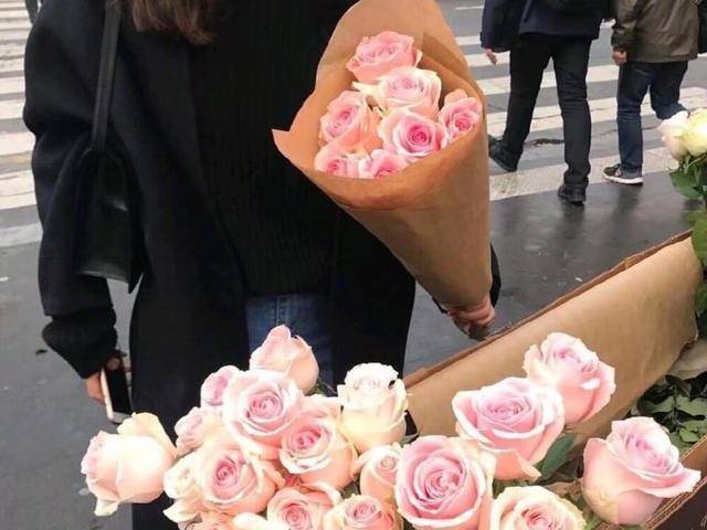 稳定情绪的文案短句 183966cd0826453283e069ce0ff2bdef.jpeg