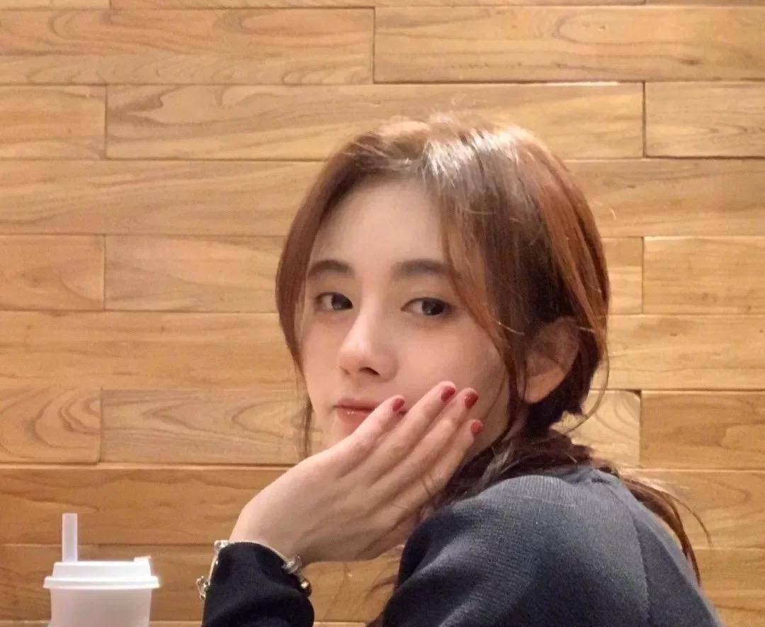 假面|这些坑你一定要知道,避开“假面感”,给你一个自然清新的妆面