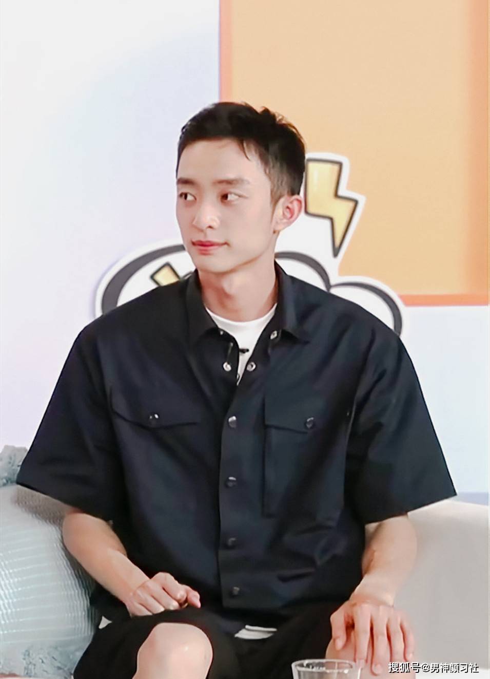 设计|我在他乡挺好的:职场人该有的穿搭,绝不是那些脱离实际的穷精致