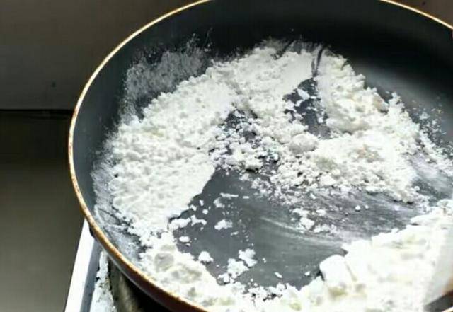 做法|教你不用一滴油做出甜咸香辣口味的怪味花生小零食