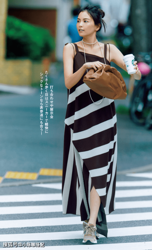 整体|为什么不鼓励女人常买新衣？穿衣没有新鲜感，你可能只是缺一个包