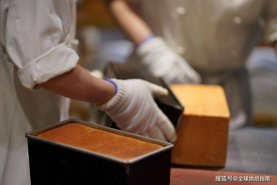 只賣3種吐司，排隊2小時才能買到的麵包，被公認為日本最好吃的麵包店， 熱愛美食 第10张
