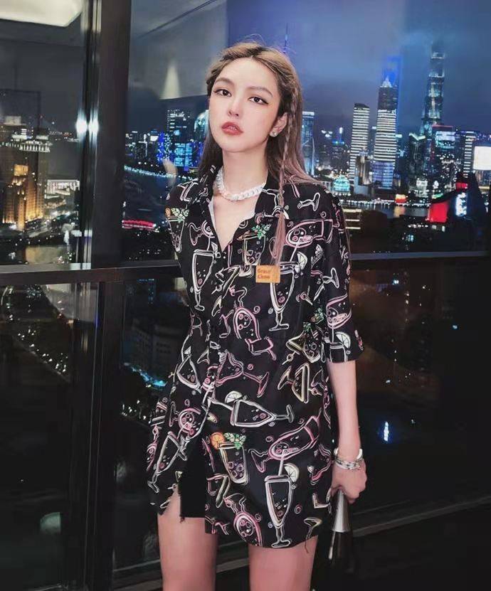 理想|周扬青好会打扮，个子不高却能穿出好比例，难怪能撩到富家公子哥