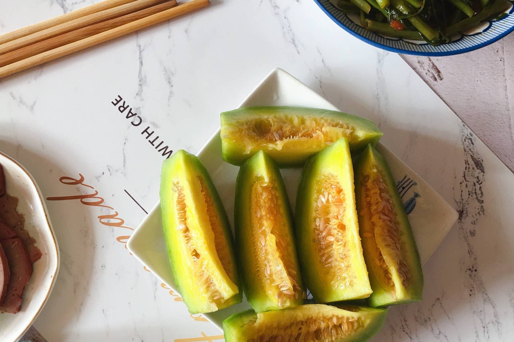夫妻俩|入秋后夫妻俩早餐这样吃，色香味俱全，吃得饱还不胖