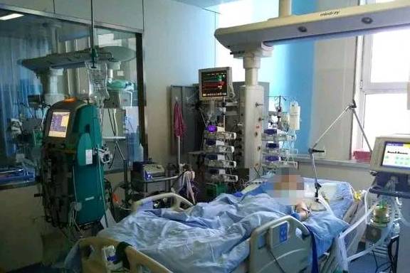 类人|又发现不明原因肺炎，病死率比新冠肺炎还高，这5类人更应该小心