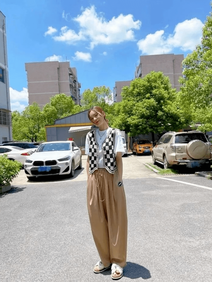 夏天|刘雯的背心，我穿也能这么好看？