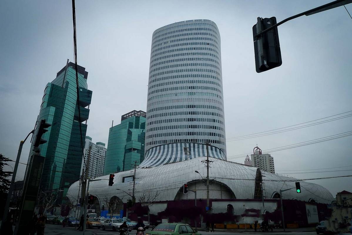 原创上海一座被戏称为靴子楼的建筑因其建筑外形酷似靴子