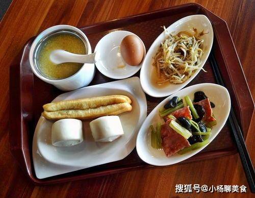 蔬菜|堪比“直接喝油”的4种早餐,很多人天天都在吃,难怪你瘦不下来