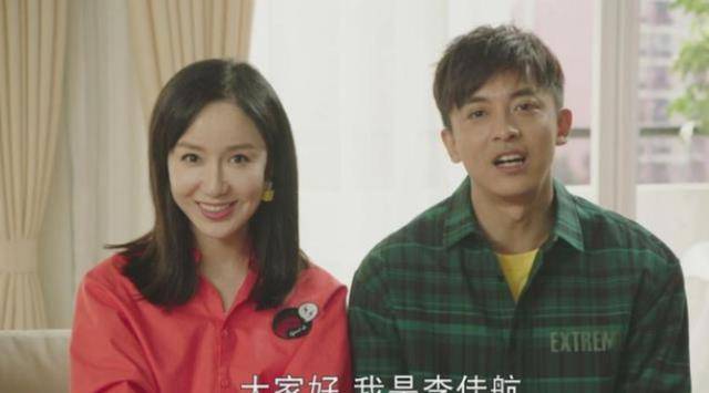 整张|她才31岁脸就崩了？一直不承认整容，如今满脸硅胶感似“假人”