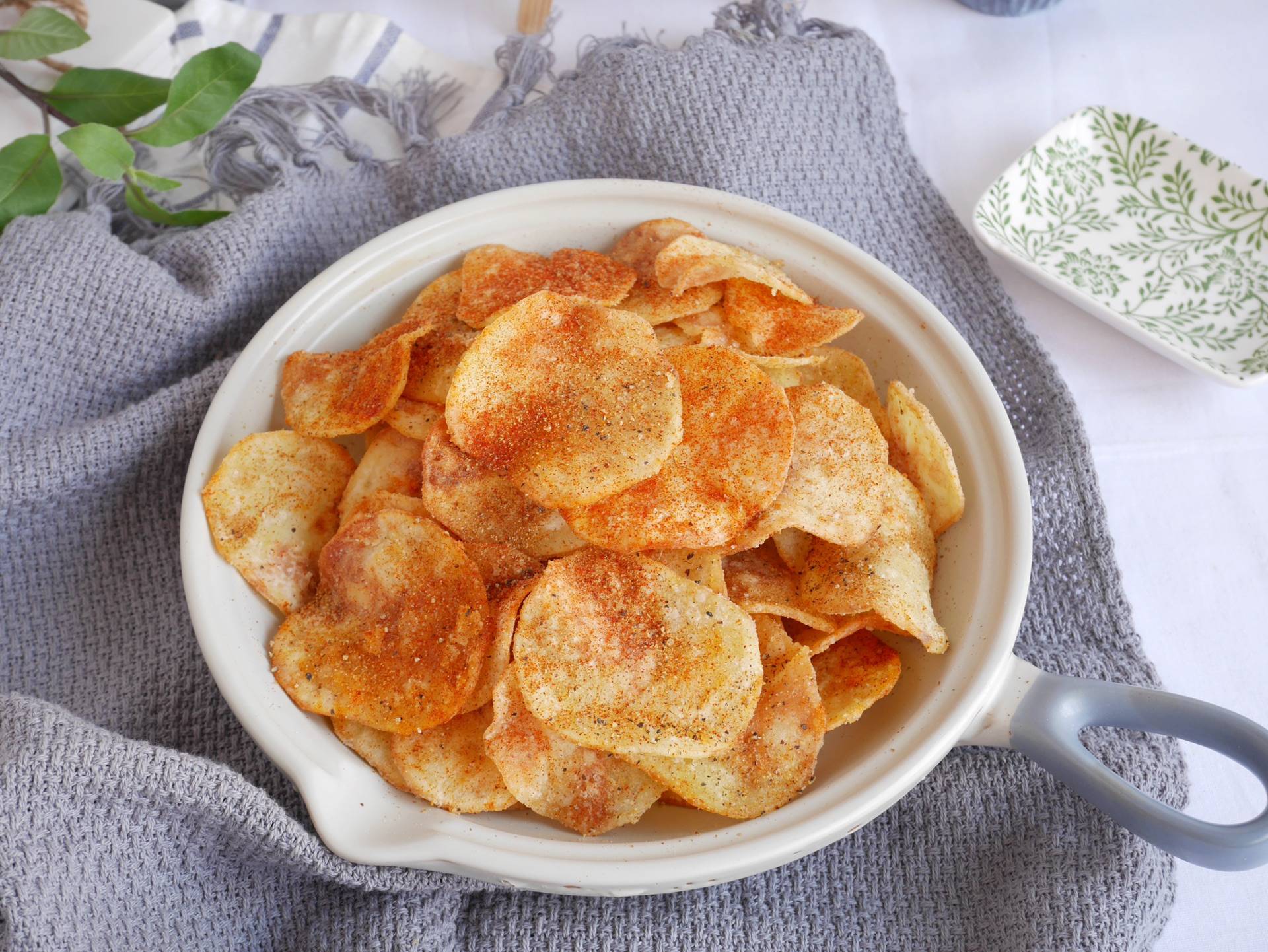 用1块钱就能实现薯片自由,香酥脆爽,好吃解馋,一次吃到爽_土豆