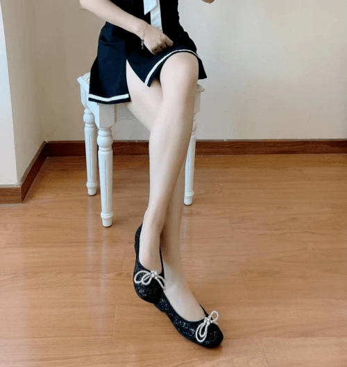 因为|43码大脚也能穿上绝美鞋子，大小姐KASMASE大码女鞋打开了我的宝藏大门