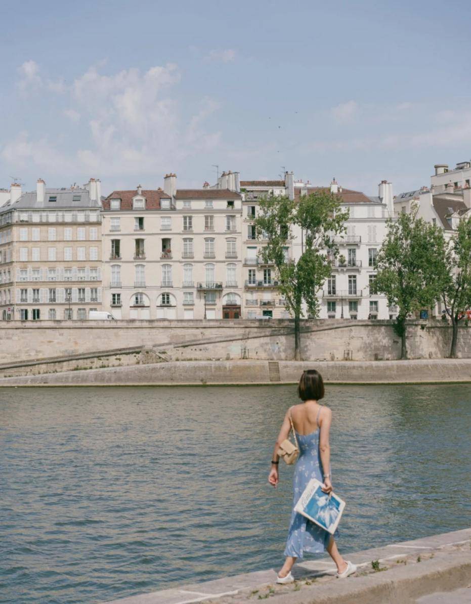 黑色|夏夏没裙子可不成，精挑细选了三个款式，做自己的爆炸甜心