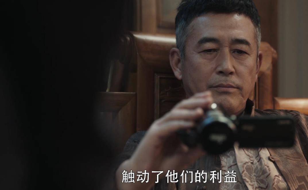 卫视|孙红雷《扫黑风暴》首播质量高，仅凭3点优势，碾压卫视娱乐剧