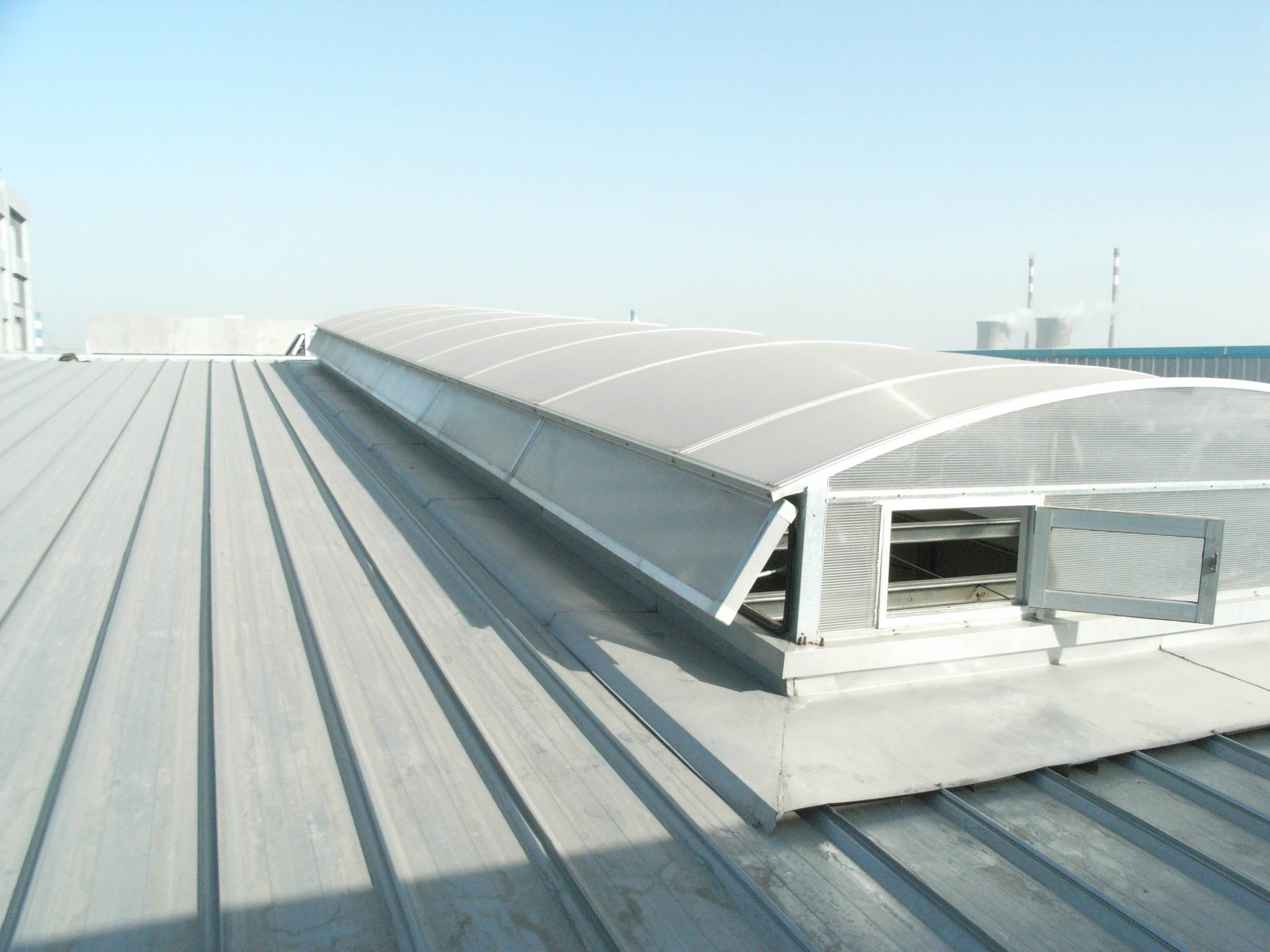 宝迪电动采光排烟天窗施工小细节