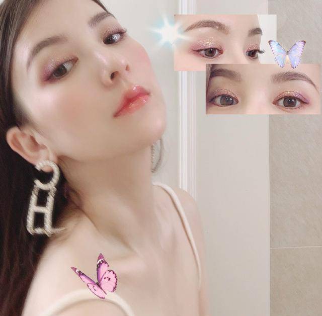 top|“天王嫂”方媛真是嫂子界top，穿吊带薄背直肩，骨相美羡慕不来