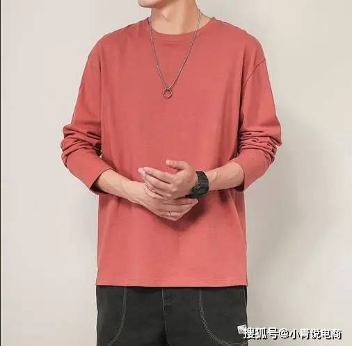 设计|【秋尚新】信手拈来的简单气质搭配全靠Ta的“颜值”！