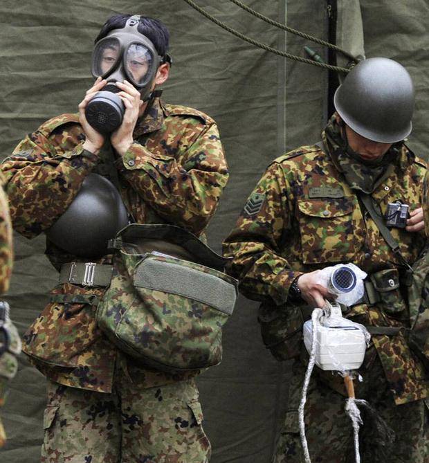 俄軍對北方四島攤牌,大批戰機導彈輪番出動,特種部隊渡海登陸_日本